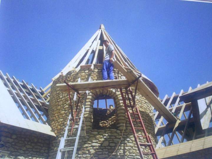 Réalisation de tous types de charpentes